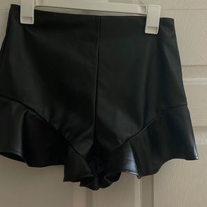 Faux leather skort